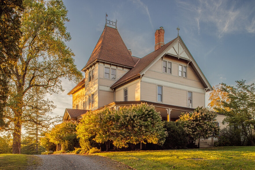 4317 NY-23, Hudson, NY for sale - Building Photo - Image 3 of 51