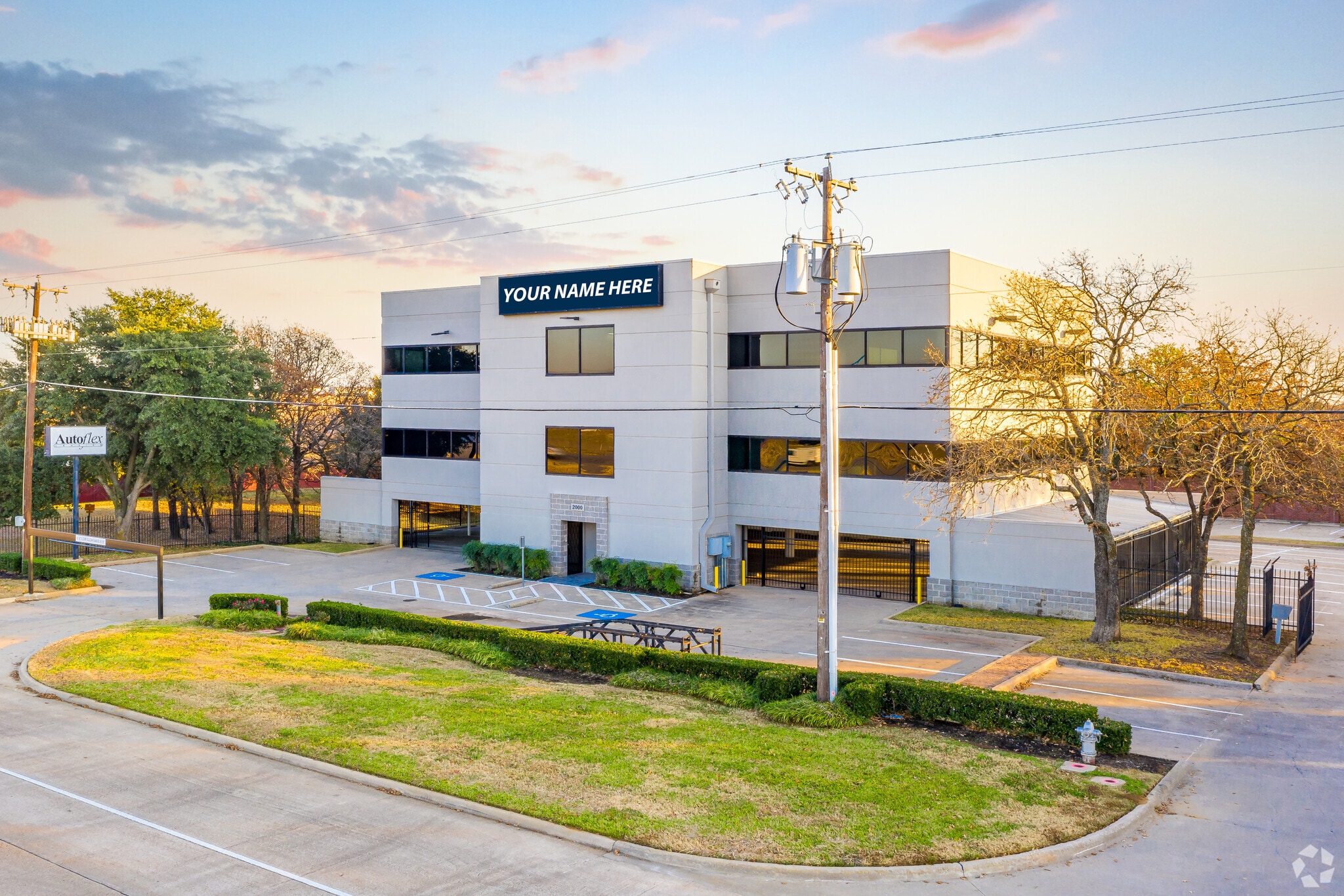 2000 Interstate 20 Hwy W, Arlington, TX for sale Primary Photo- Image 1 of 1