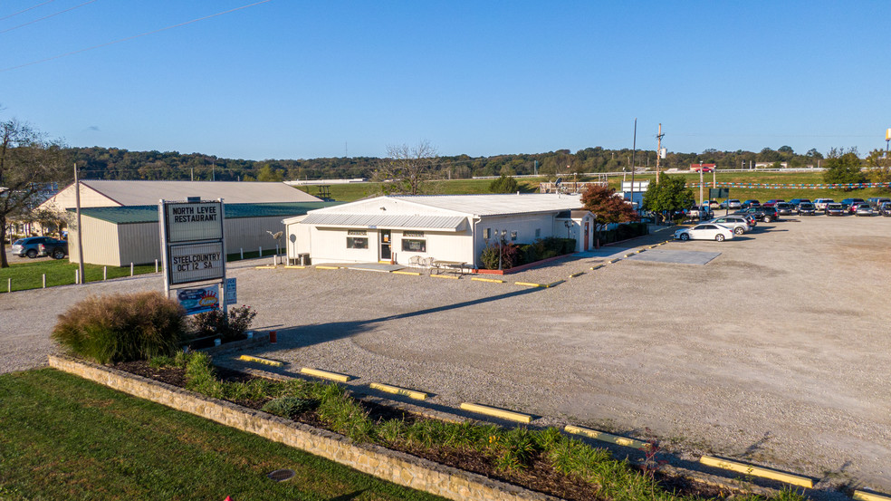 1895 E Main St, Warsaw, MO for sale - Primary Photo - Image 1 of 1