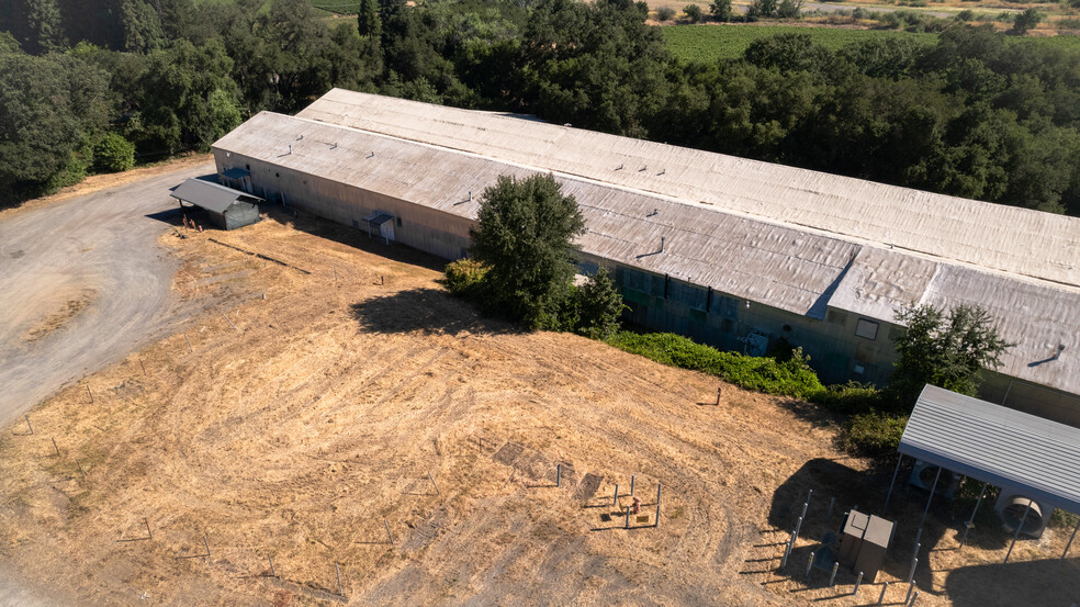 26972 Asti Rd, Cloverdale, CA for sale - Building Photo - Image 1 of 1