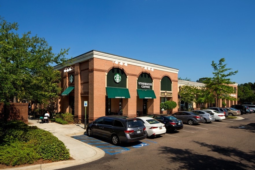 608-664 Long Point Rd, Mount Pleasant, SC for lease - Building Photo - Image 3 of 23