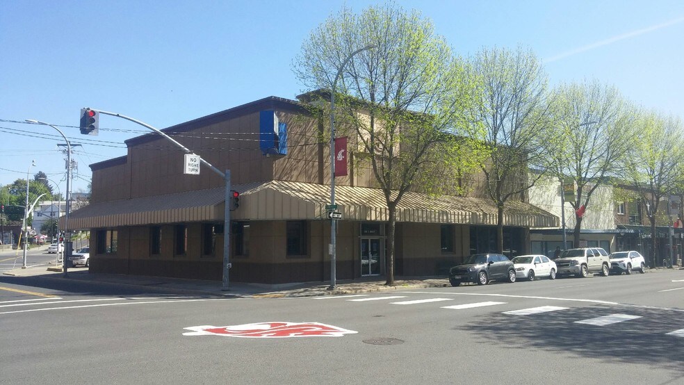 300 E Main St Pullman Wa 99163 Retail Space For Lease