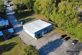 1143 Hunters Ln, Nashville, TN for lease Interior Photo- Image 1 of 3