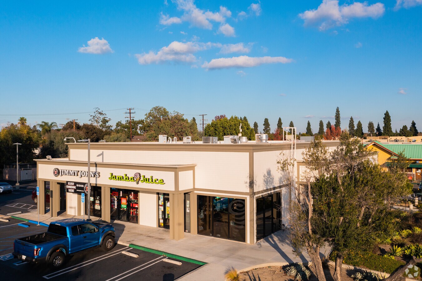 49935001 Candlewood St, Lakewood, CA 90712