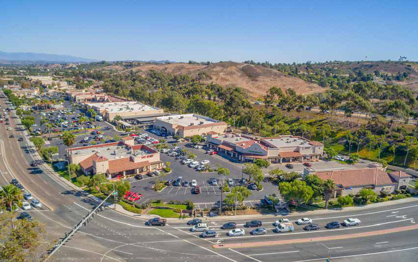 3815 Mission Ave, Oceanside, CA for lease Building Photo- Image 1 of 3