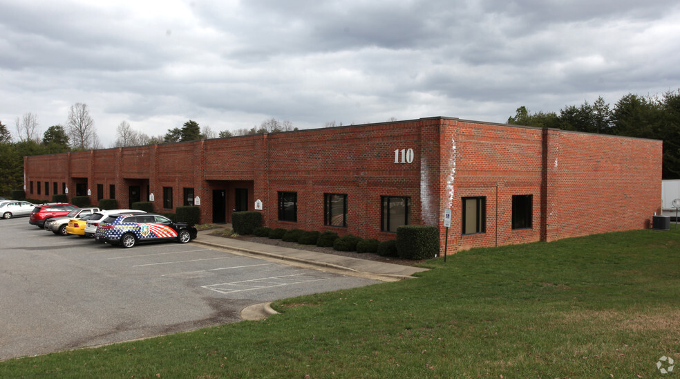 110 SHIELDS PARK Dr, Kernersville, NC for lease - Building Photo - Image 3 of 5