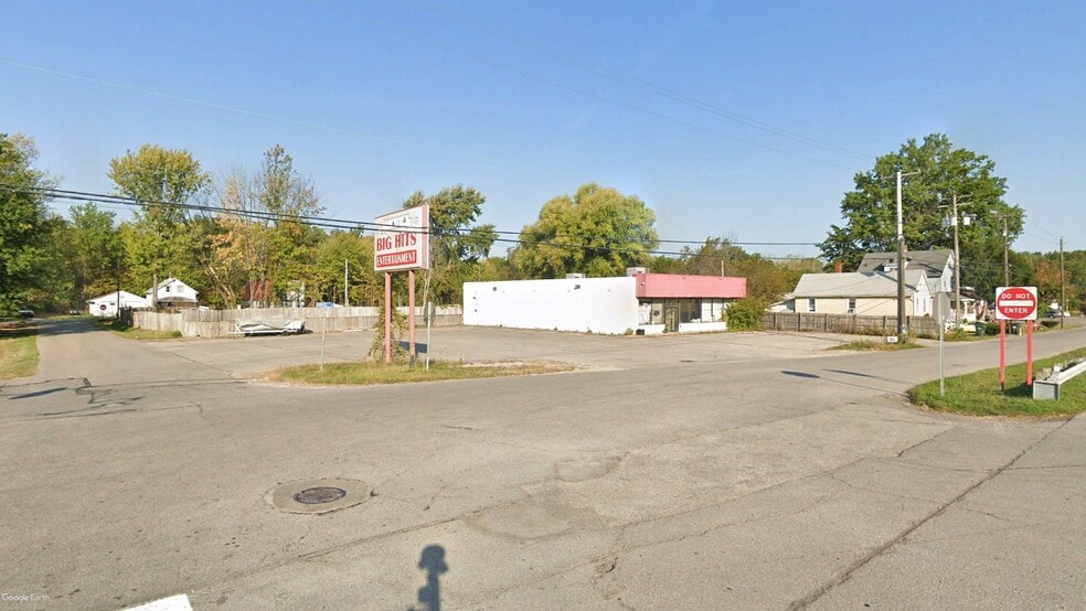 5064 Grove Ave, Sheffield, OH for lease - Building Photo - Image 2 of 6