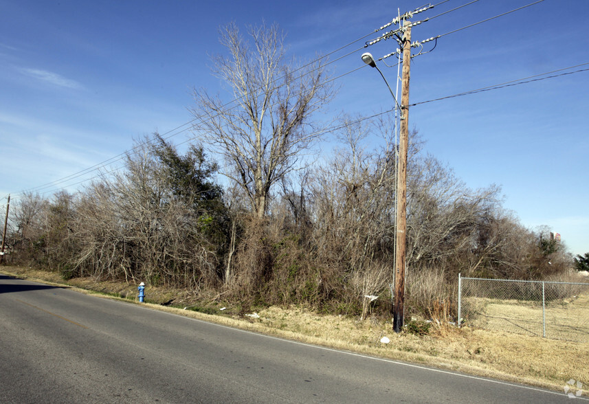 611 Stuebner Airline Rd, Houston, TX for sale - Primary Photo - Image 1 of 2