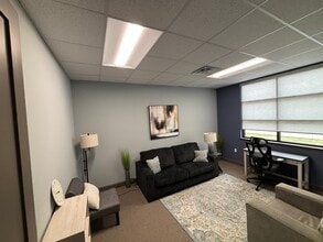 8118 Fry Rd, Cypress, TX for lease Interior Photo- Image 2 of 28
