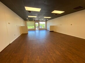 4400 Old William Penn Hwy, Monroeville, PA for lease Building Photo- Image 2 of 6