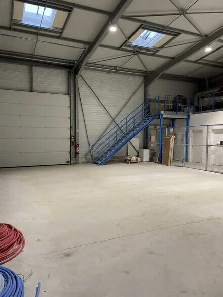 Flex in Creil for sale - Interior Photo - Image 1 of 13