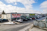 Hazeldean & Castlefrank Shopping Center - Bar