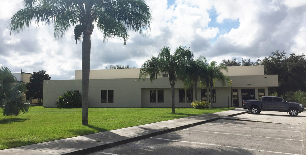 1450 Treeland Blvd SE, Palm Bay, FL for lease - Building Photo - Image 1 of 19