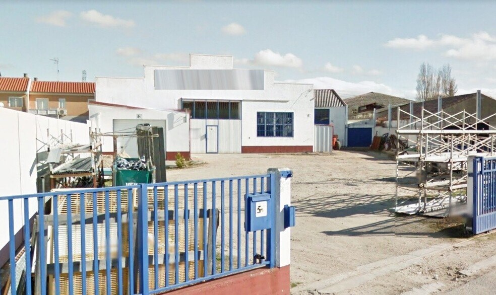 Industrial in Encinas de Abajo for sale - Building Photo - Image 1 of 34
