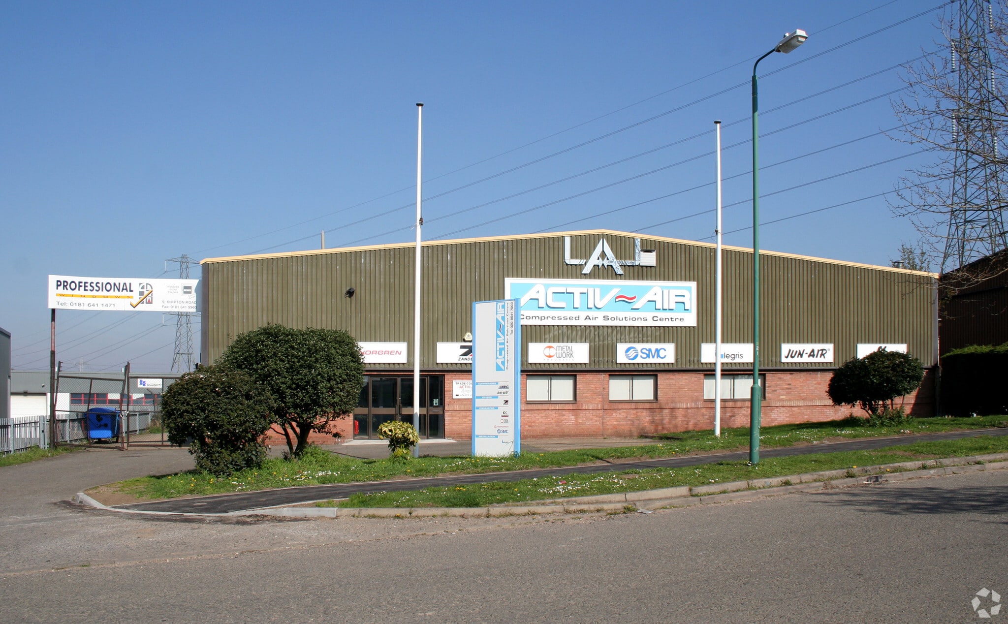 9 Kimpton Rd, Sutton for sale Primary Photo- Image 1 of 1