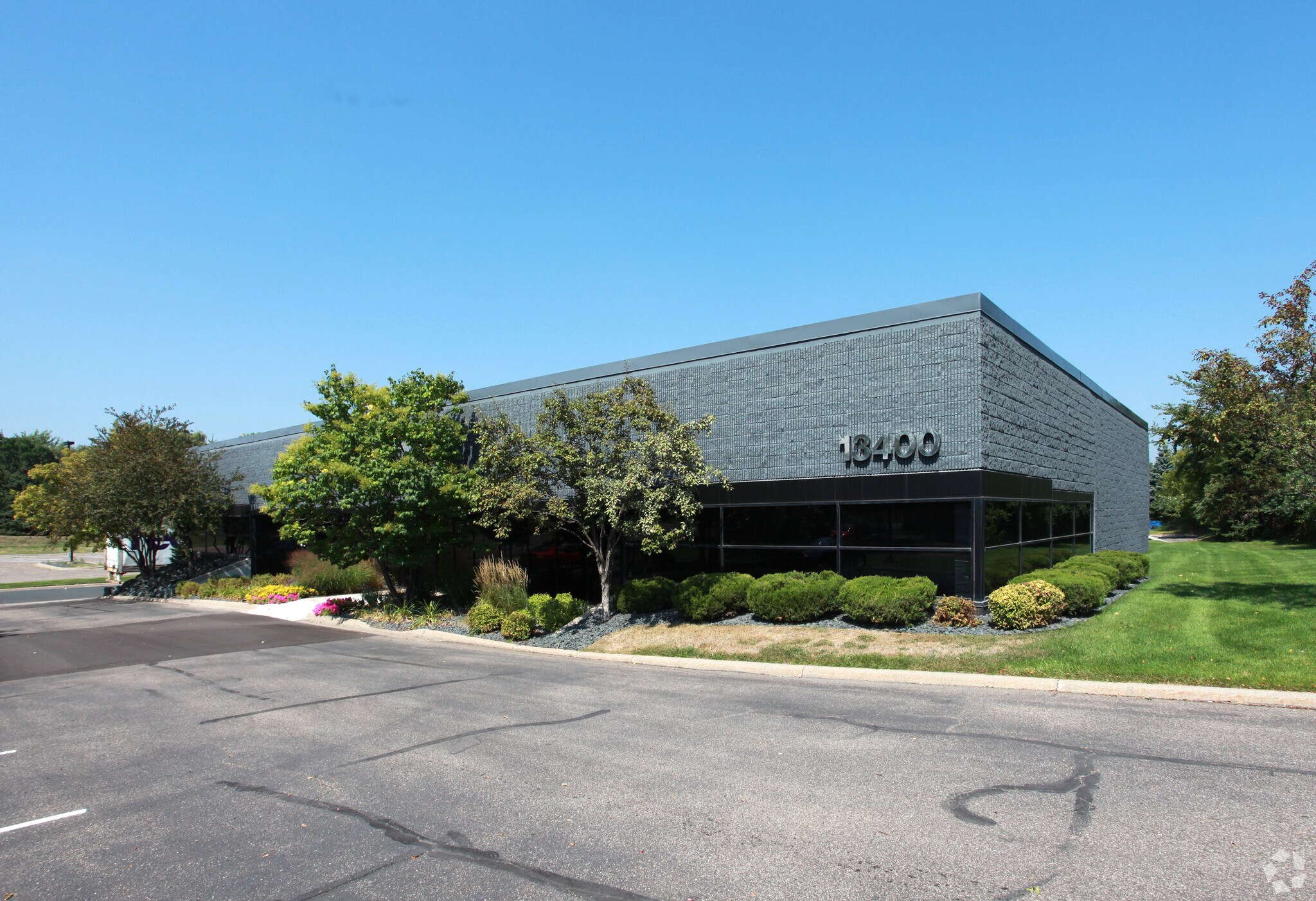 13400 68th Ave N, Maple Grove, MN for sale Primary Photo- Image 1 of 1