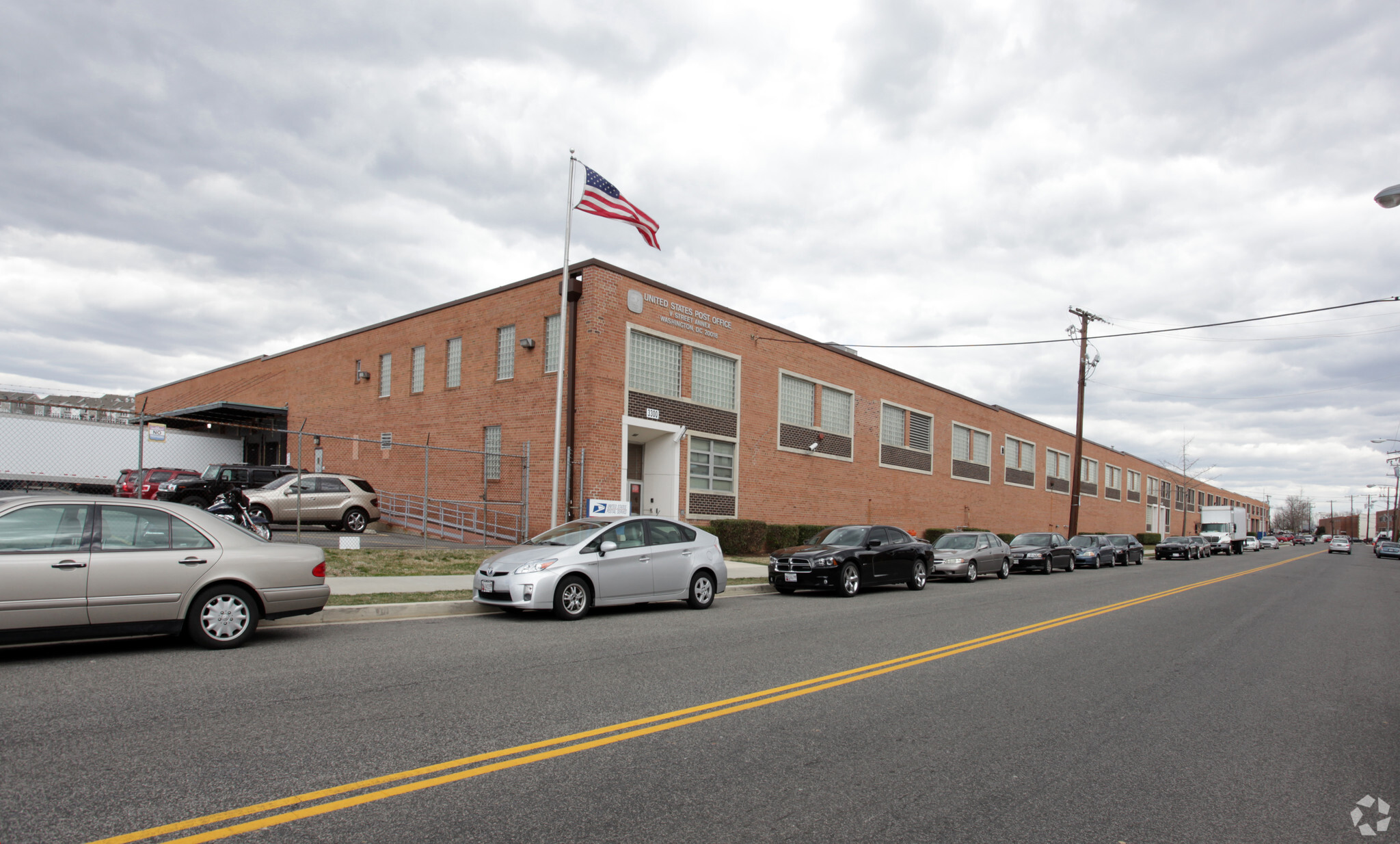 3515-3521 V St NE, Washington, DC for lease Building Photo- Image 1 of 18