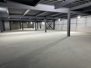 Kemp Rd, Dagenham for lease Interior Photo- Image 2 of 6