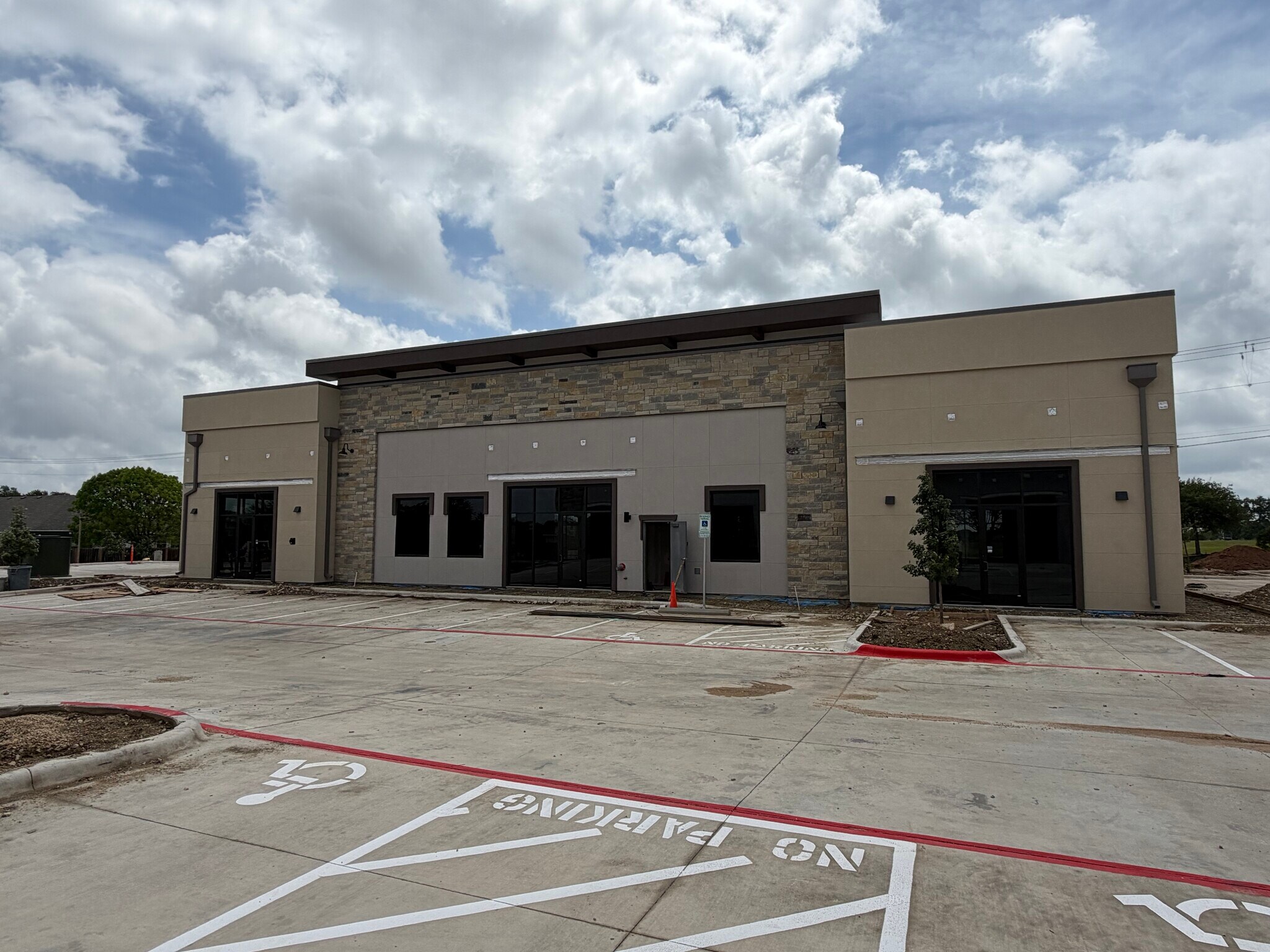 1012 Municipal Dr, Leander, TX for lease Building Photo- Image 1 of 9