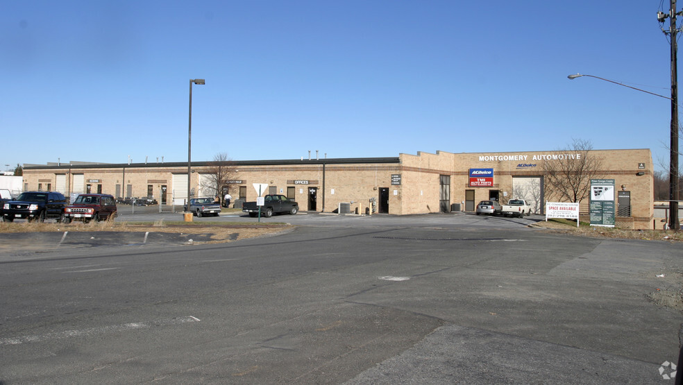 10780 Hanna St, Beltsville, MD for lease - Building Photo - Image 2 of 14