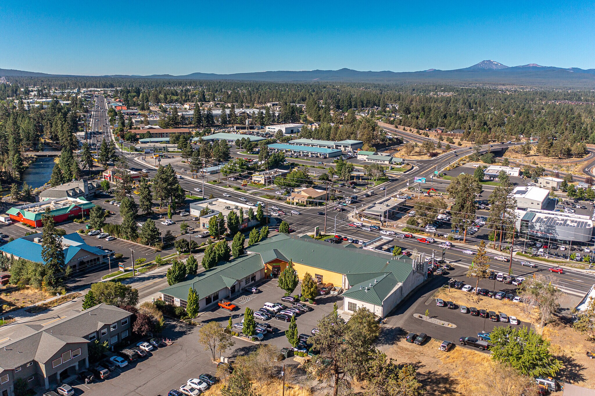 222 SE Reed Market Rd, Bend, OR for sale Building Photo- Image 1 of 1