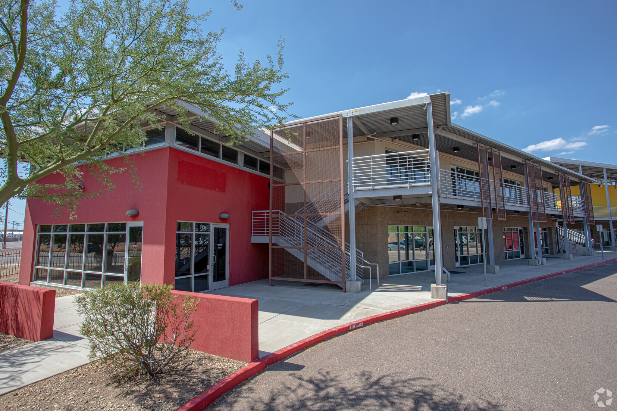 1008 E Buckeye Rd, Phoenix, AZ for lease Primary Photo- Image 1 of 14