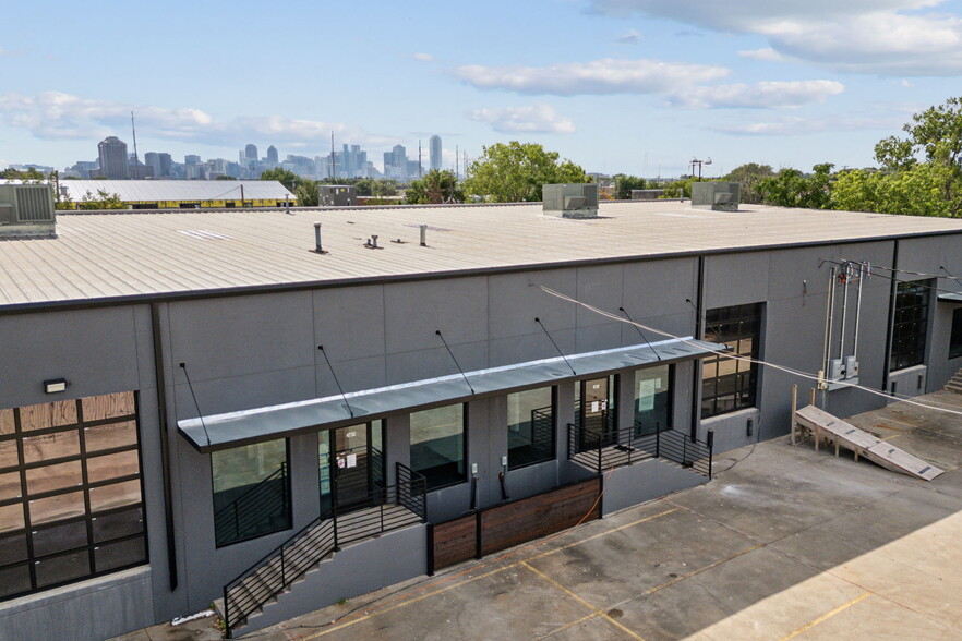 4732 Algiers St, Dallas, TX for lease - Building Photo - Image 1 of 13