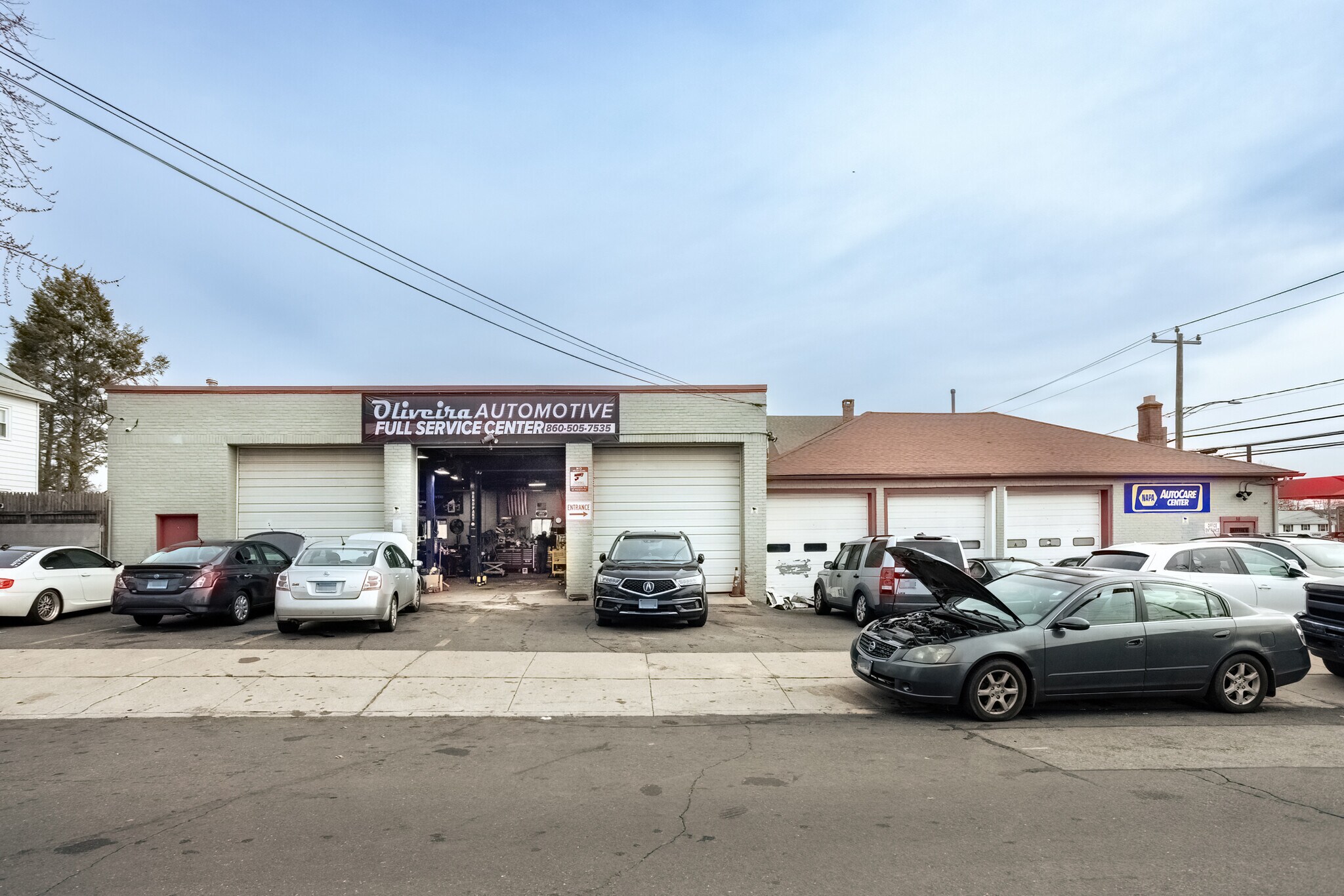 311 Oak St, New Britain, CT for sale Building Photo- Image 1 of 1