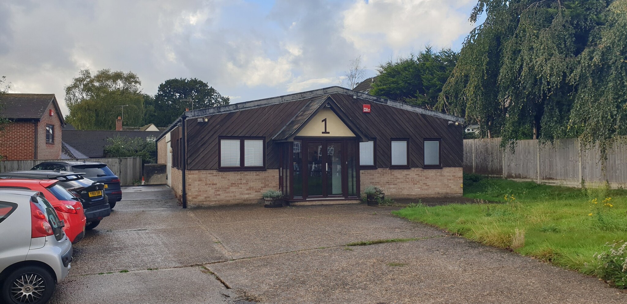 1 Bowes Hl, Rowlands Castle for lease Primary Photo- Image 1 of 2