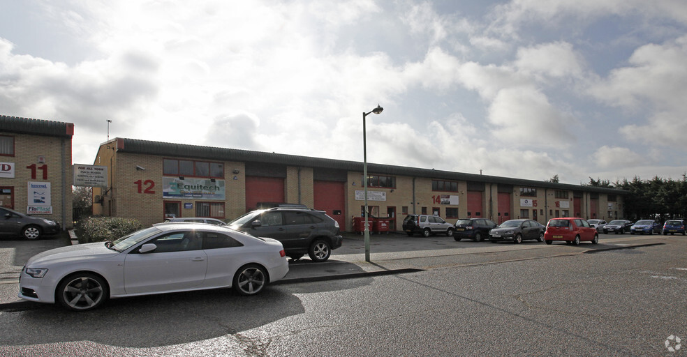 12-17 Chamberlayne Rd, Bury St Edmunds for lease - Primary Photo - Image 1 of 3