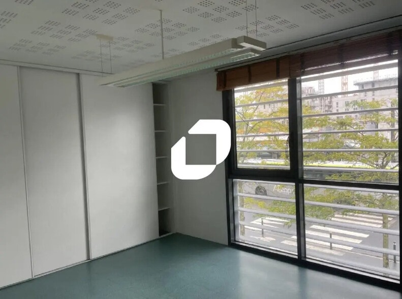 2 Rue Du Wattman, Orvault for lease - Interior Photo - Image 3 of 7