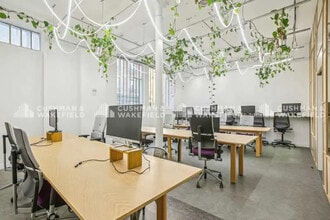 25 Rue Titon, Paris for lease Interior Photo- Image 2 of 7