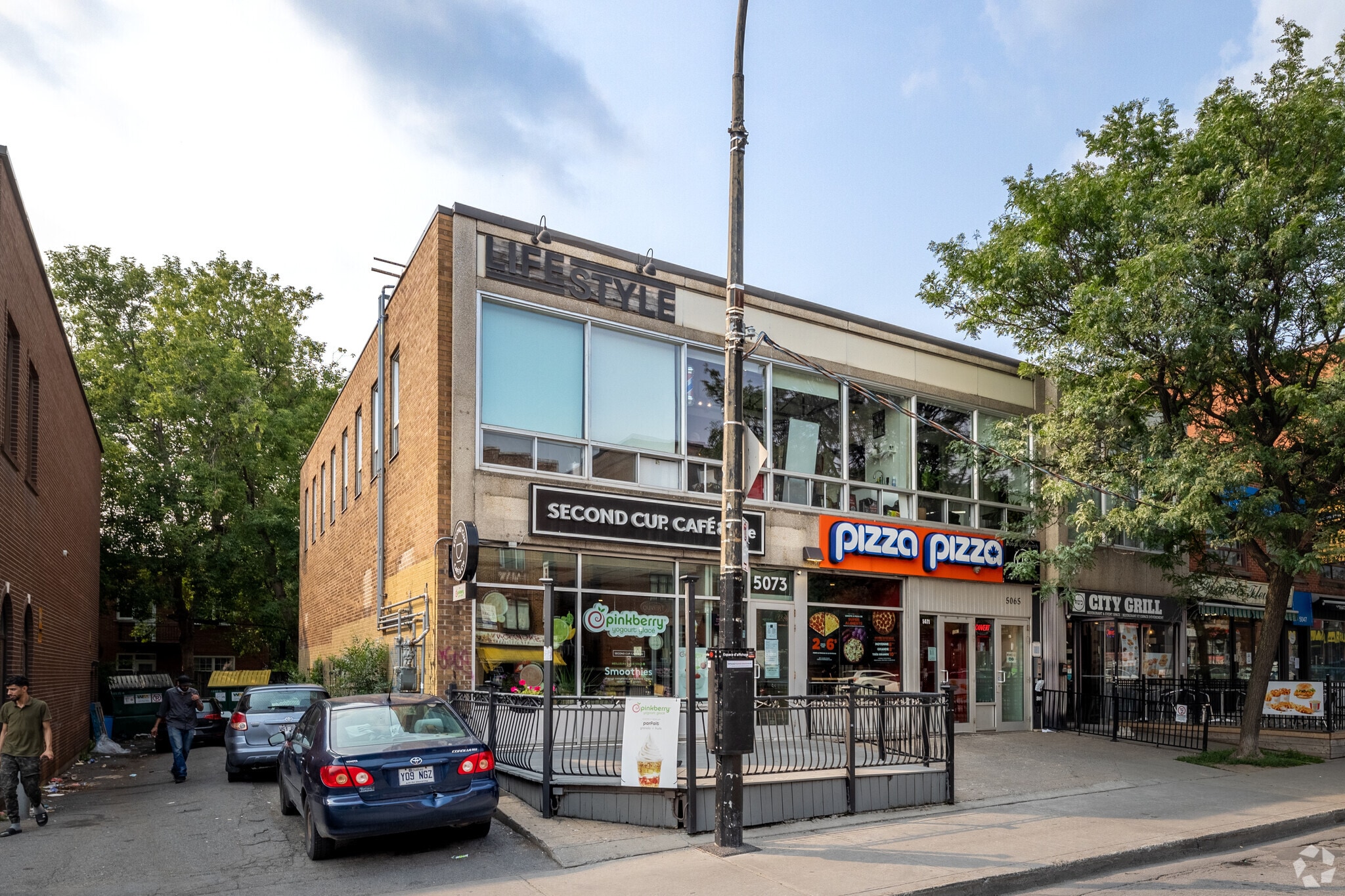 5065-5071 Ch Queen-Mary, Montréal, QC for sale Building Photo- Image 1 of 1