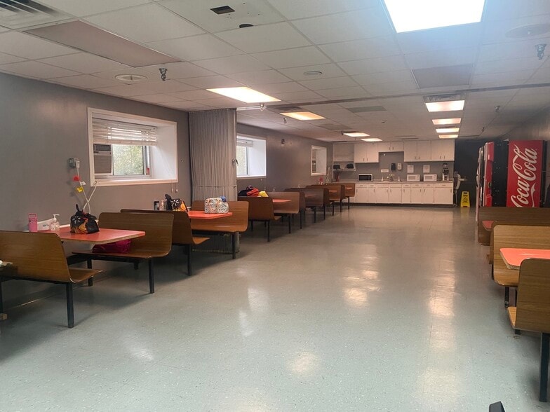 308 Glenwood Rd, Swainsboro, GA for sale - Building Photo - Image 3 of 23