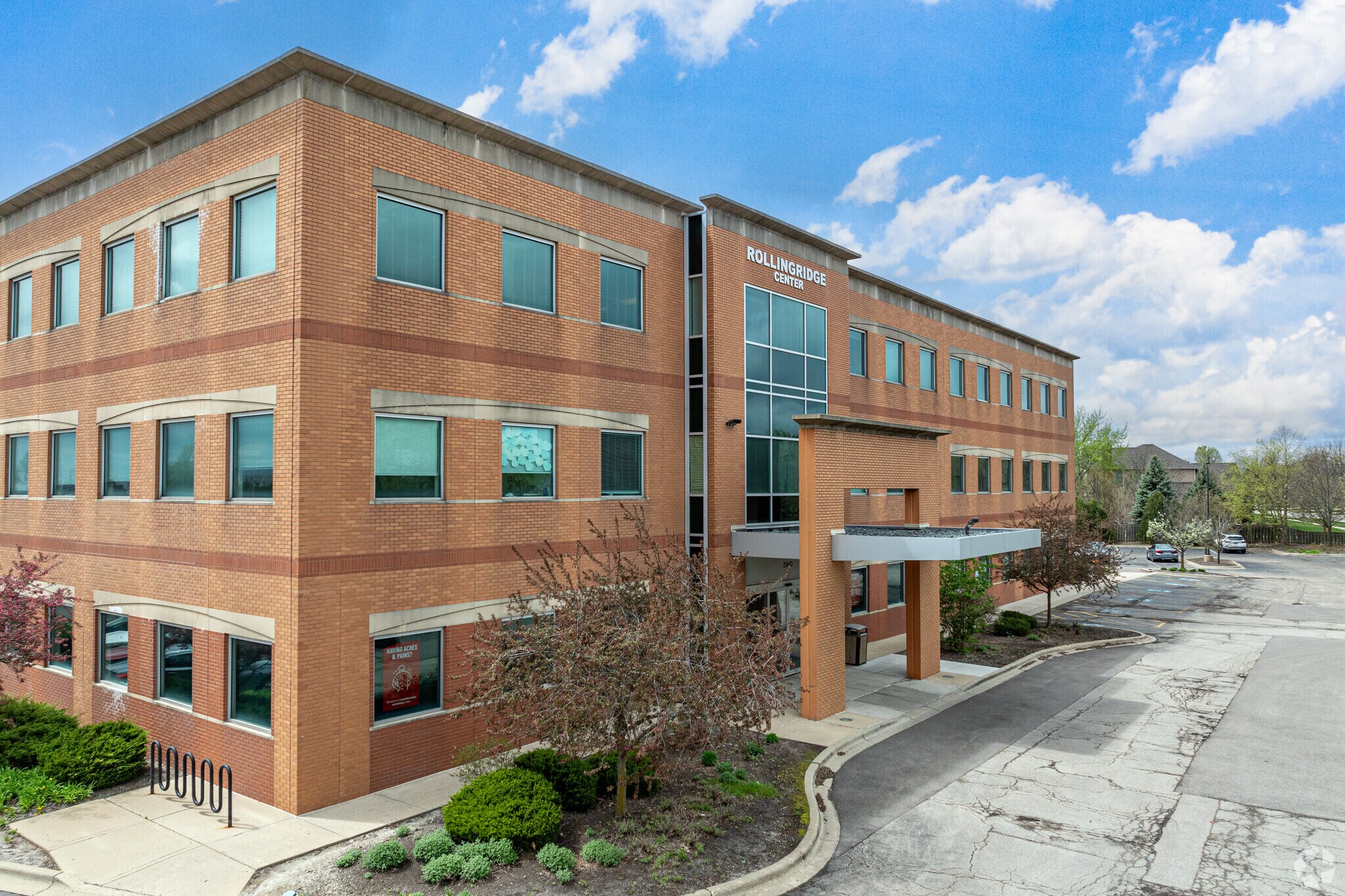 2940 Rollingridge Rd, Naperville, IL for sale Primary Photo- Image 1 of 1