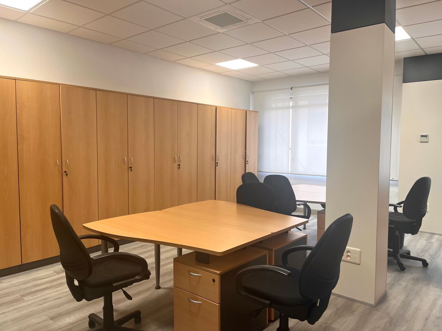 Office in Toledo, Toledo for lease Interior Photo- Image 1 of 5