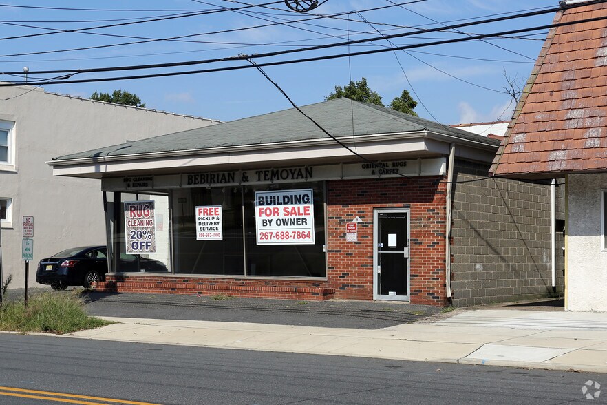 705 W Maple Ave, Merchantville, NJ 08109