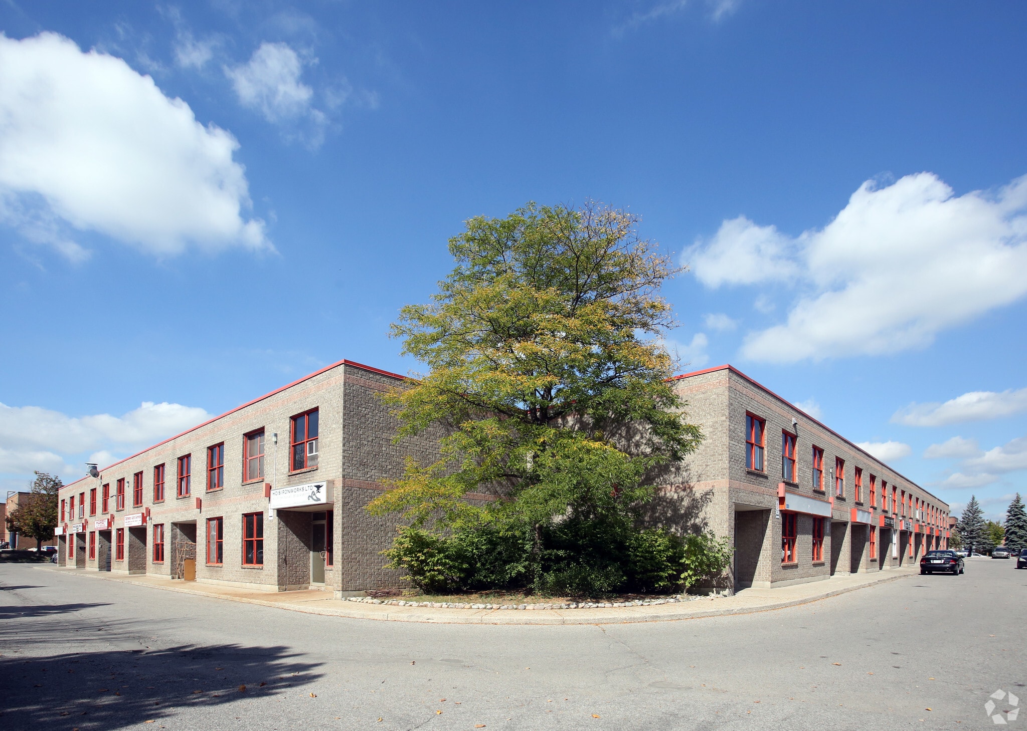 181 Woodstream Blvd, Vaughan, ON for sale Primary Photo- Image 1 of 1