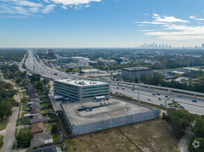 1900 North Loop W, Houston, TX - aerial  map view