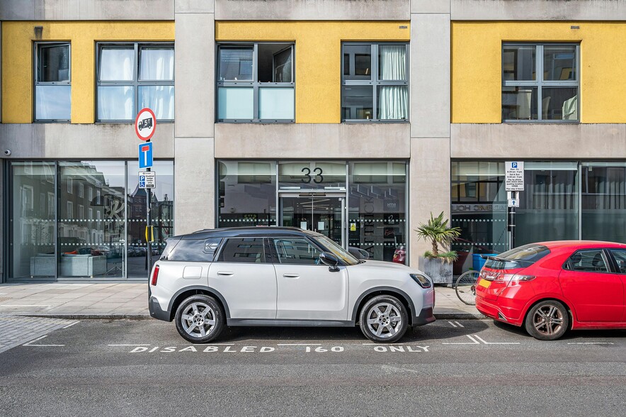 Oval Rd, London for lease - Building Photo - Image 1 of 21