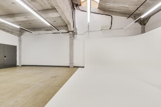 2744 E 11th St, Oakland, CA for lease Interior Photo- Image 2 of 5