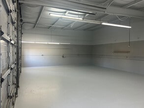 19730 SW Cipole Rd, Tualatin, OR for lease Interior Photo- Image 2 of 3