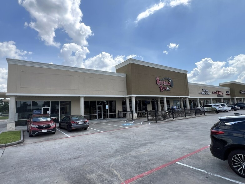440 Rayford Rd, Spring, TX for lease - Building Photo - Image 2 of 3