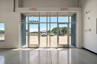 46250 Erb Dr, Macomb Township, MI for lease Interior Photo- Image 1 of 6