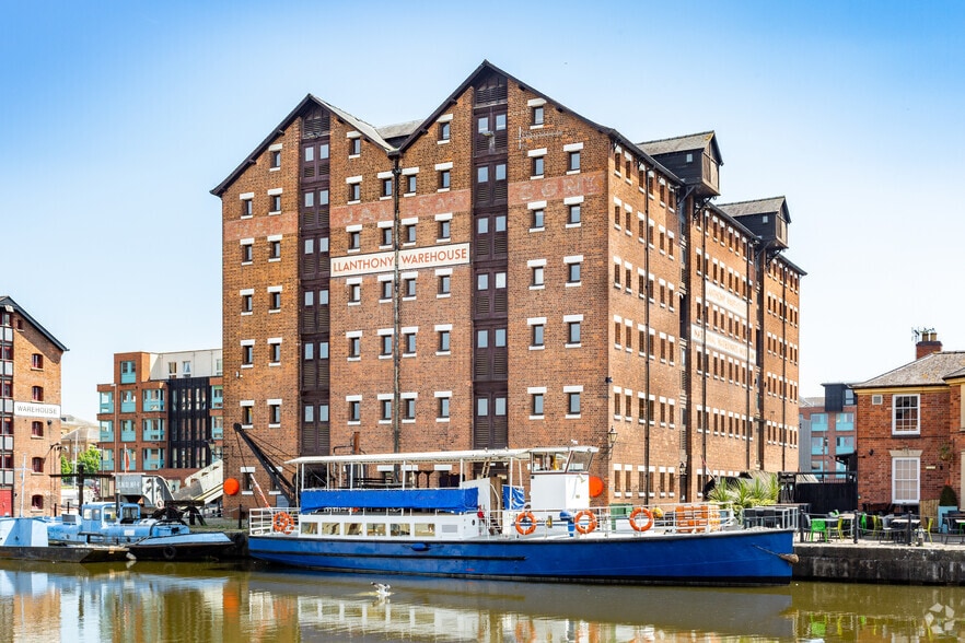 The Docks, Gloucester for sale - Building Photo - Image 1 of 1
