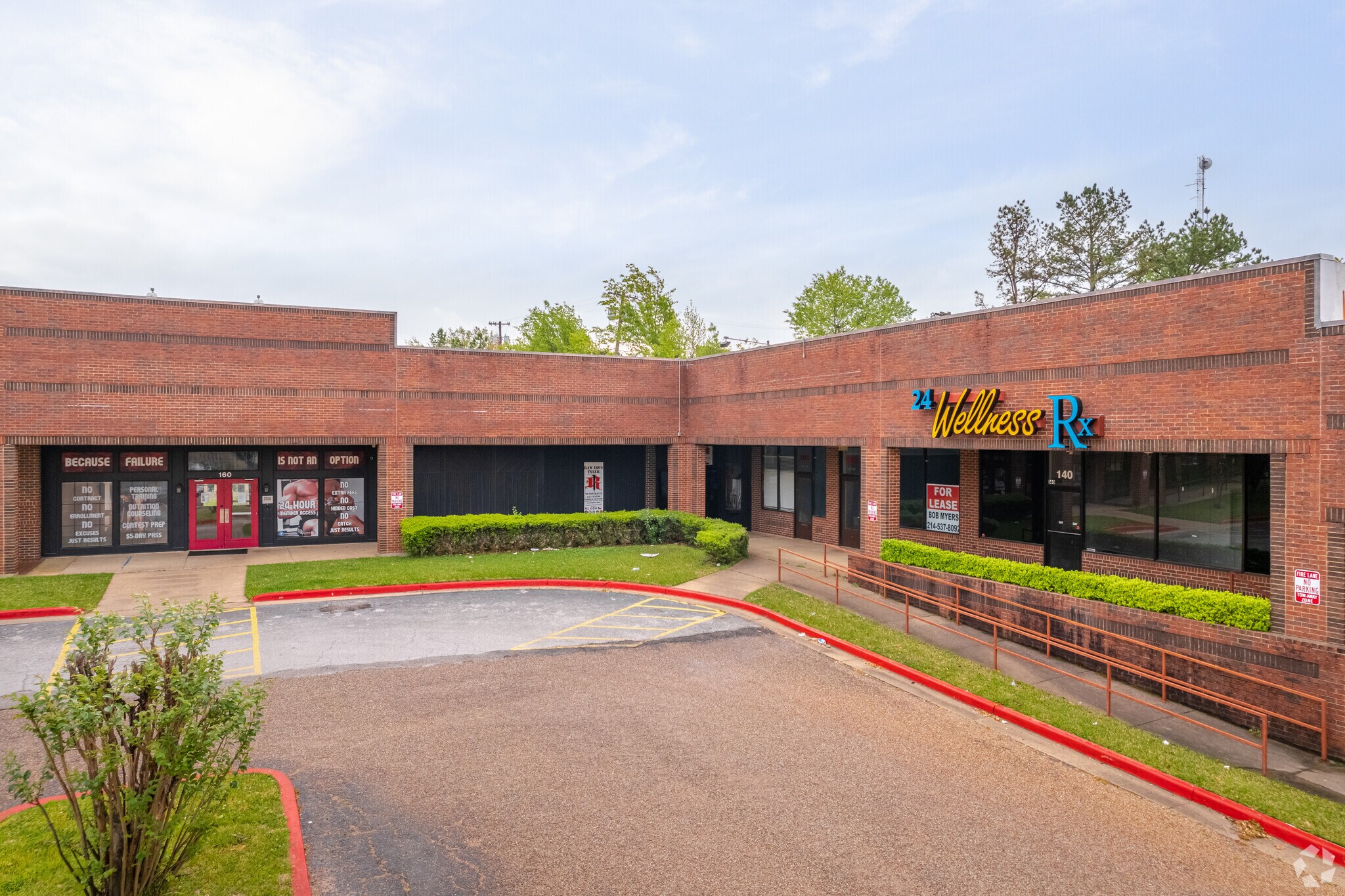 3320 Troup Hwy, Tyler, TX 75701 Southeast Crossing Shopping Center