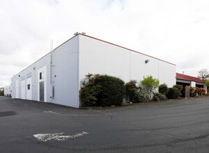 6540 SW Fallbrook Pl, Beaverton, OR for sale Building Photo- Image 2 of 5