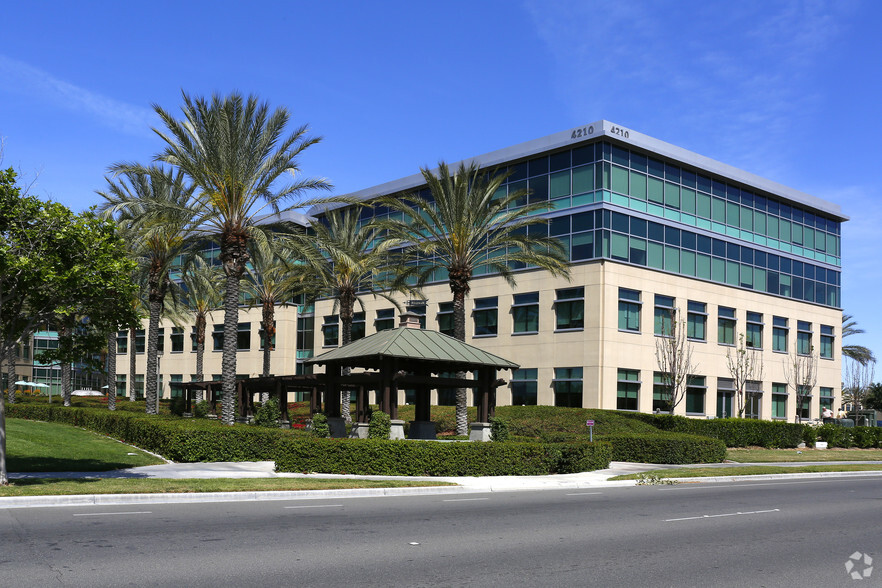 4210 Riverwalk Pky, Riverside, CA for lease - Building Photo - Image 1 of 1