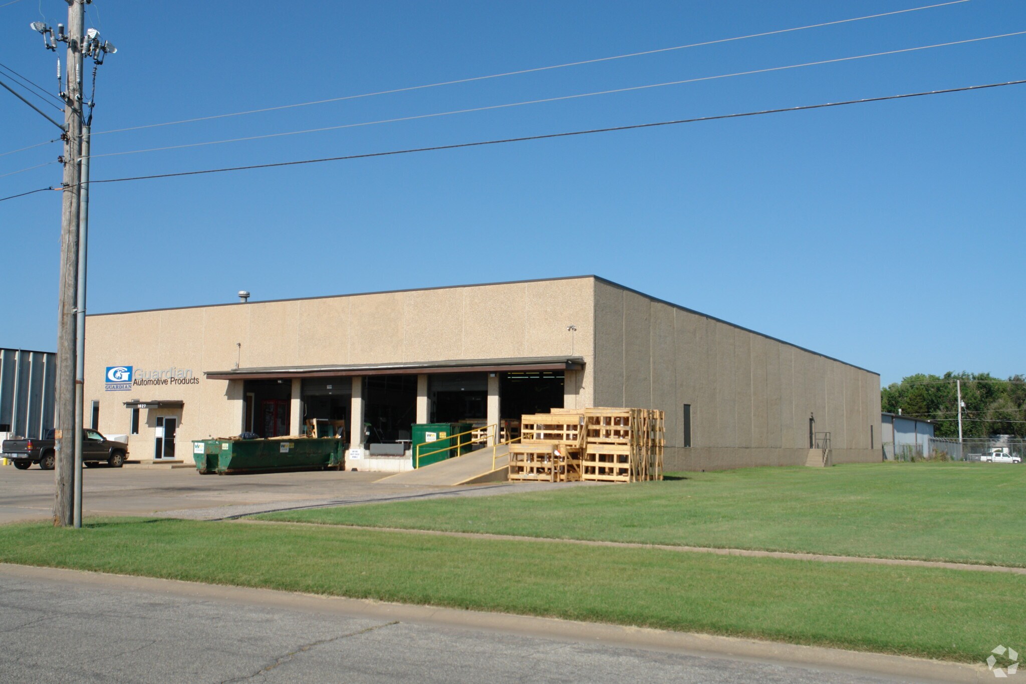 1627 S Sabin St, Wichita, KS for sale Primary Photo- Image 1 of 1