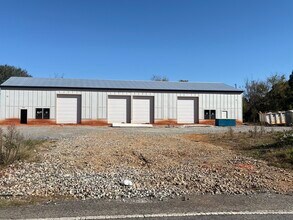 3121 Old Furnace Rd, Boiling Springs, SC for lease Building Photo- Image 1 of 2